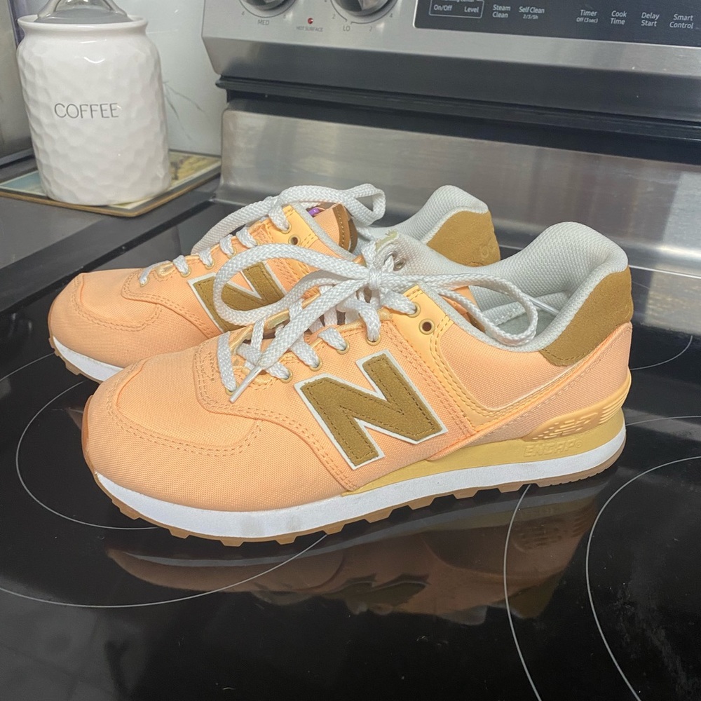 New Balance 574 WL574BK2